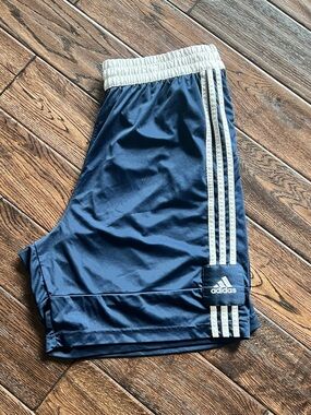 Mens adidas Navy Basketball shorts 🏀